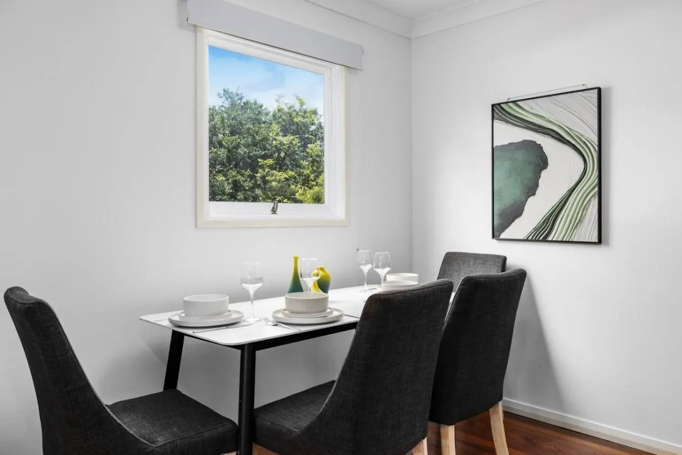 Best Value 4Beds Home Near Shops, Cafes And Forest Brisbane Holiday home
